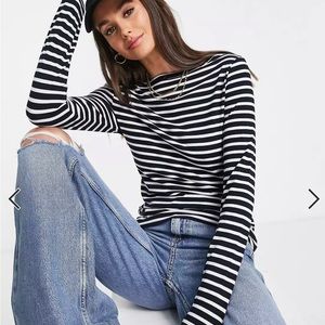 ASOS Design Tall Slong Sleeve Tee Shirt White and Navy 8